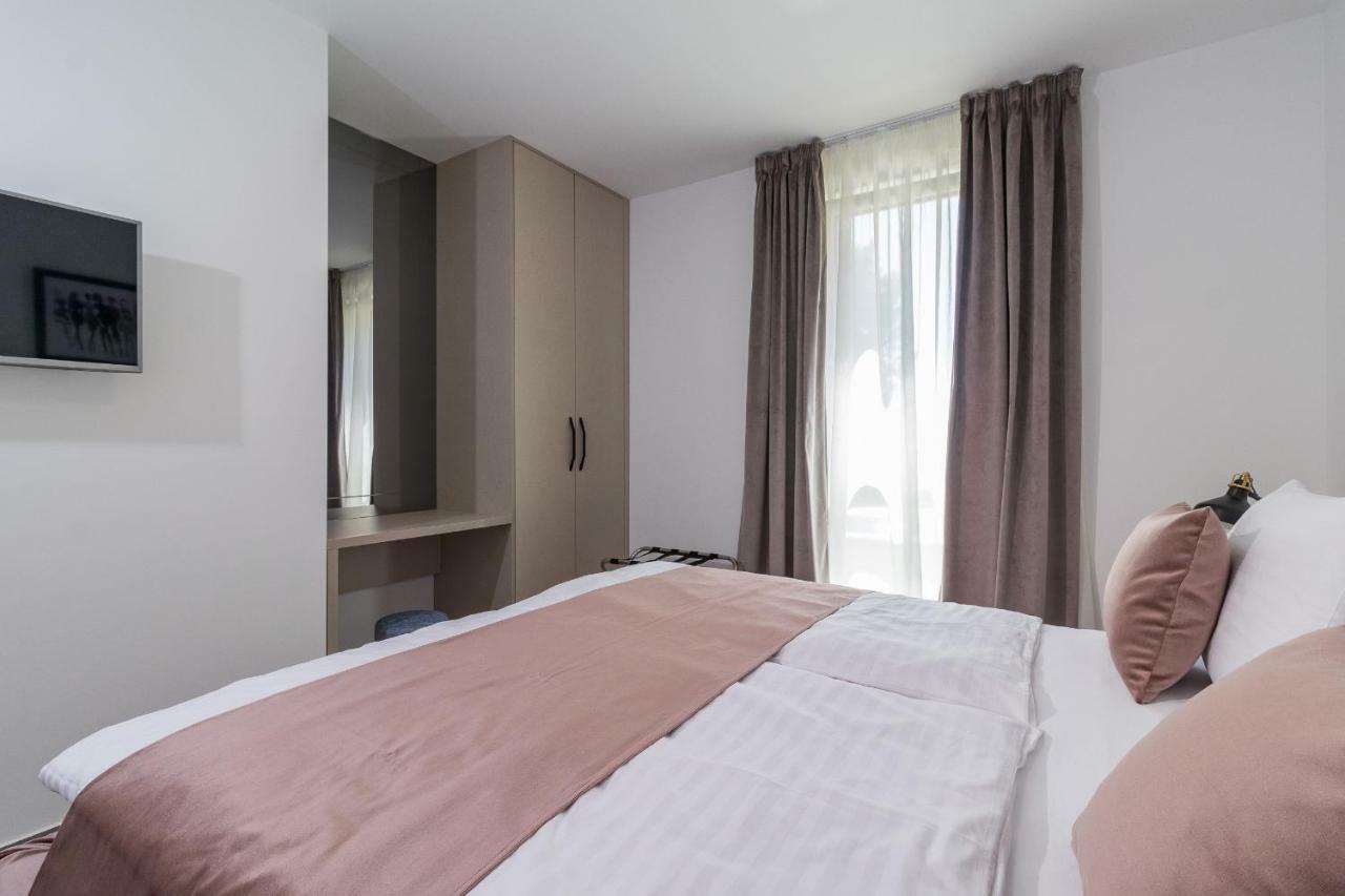 Luxury Apartments Magali 3 Rovinj Bagian luar foto